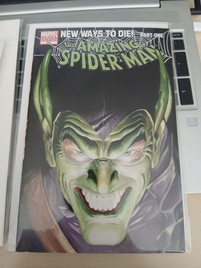 7 x Amazing Spiderman comics