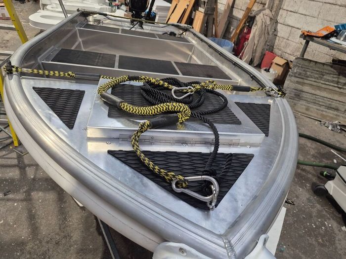 12 ft aluminum  boat
