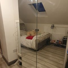 Free Mirror wardrobe