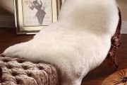 FREE EXPRESS SHIPPING Faux Fur Soft Fluffy Single Sheepskin Stule Style Rug, Faux Fleece Chair Cover Seat Pad Soft Fluffy Shaggy Area Rugs for Bedroom Sofa Floor (White 60 x 90 CM)