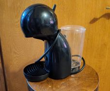 Dolce gusto piccolo xs coffee machine +90 pods