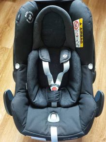 Car seat with infant insert + iso-fix (Maxi-Cosi, Rock)