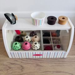 Melissa and Doug Ice Cream Counter Wooden Toy