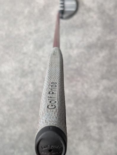 Odyssey Rossie Tri Hot 5k Premium Mallet with headcover