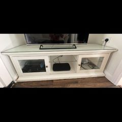 Cream Tv Unit with Glass Top