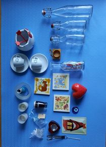 Miscellaneous bottles and ornaments
