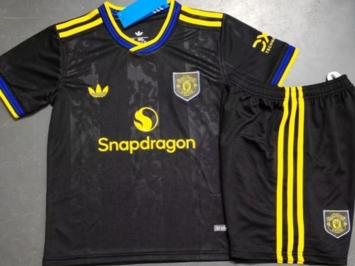 Kids teams size kits season 24/25