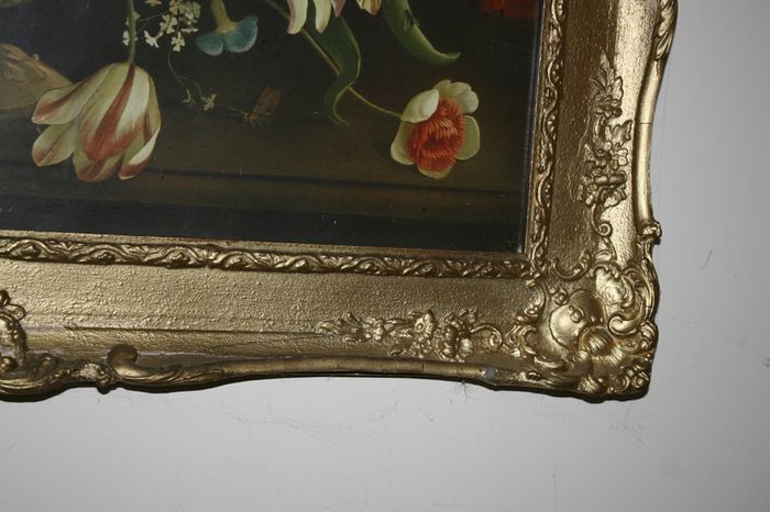 Antique Counter-Weighted  Parlor Oil Lamp
