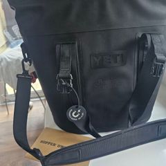 yeti cooler bag