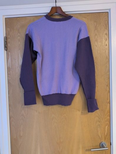 Heartbreak Jumper. S.10- 12. B.N.W.T.