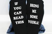 If You Can Read This, bring me some vodka Socks Mens
