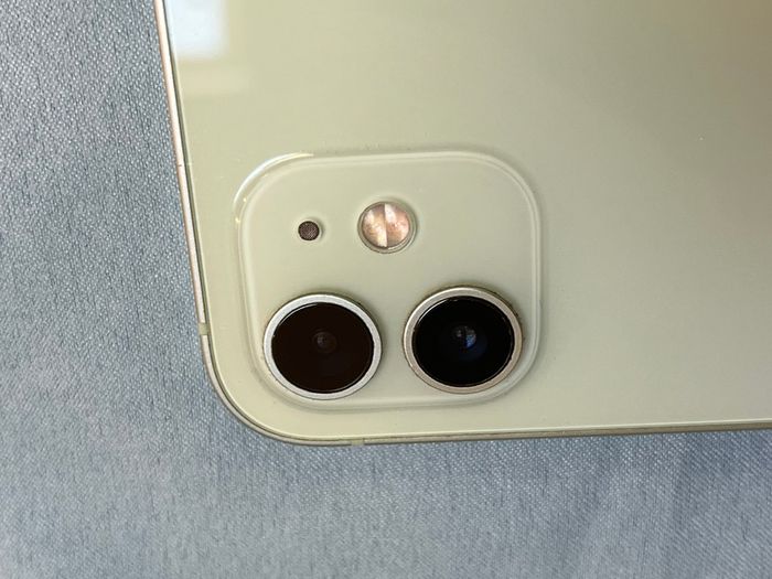 iPhone 12 , 64GB ,Mint Green | Good Working Condition