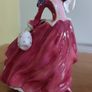Vintage 1939 Royal Doulton Figurine - Autumn Breezes - Lady Figurine Image 2