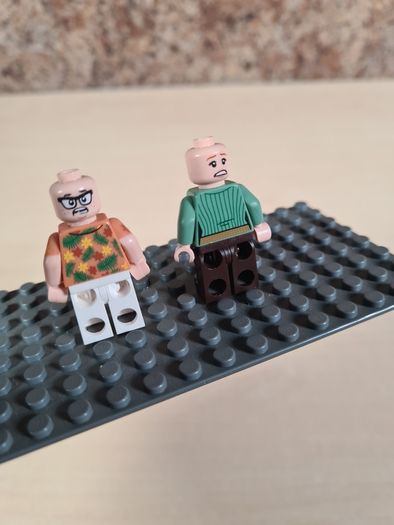 LEGO JURASSIC WORLD minifigures Claire Dearing Danny Nedermeyer  from set 75938