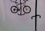 Two-bike gravity hanging stand