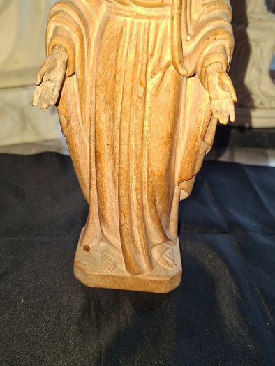 Beautiful Old Sacred Heart of Jesus, Handcrafted Wooden Sculpture made by Conrad Moroder in Ortisei Italy., featuring a carved heart on the chest., Postage Available or Collection