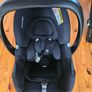 Maxi Cosi car seat & isofix base Image 6