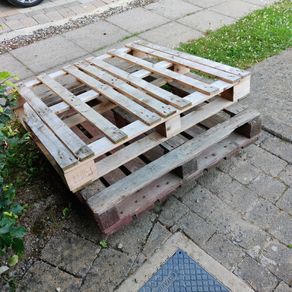 2 free wooden pallets. Collection only