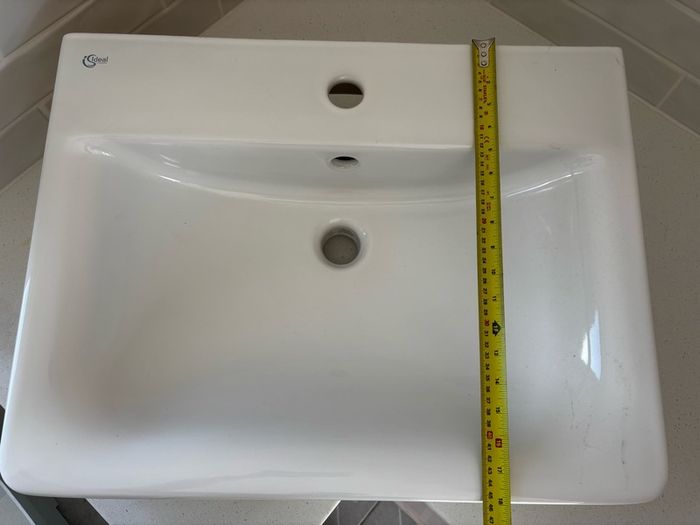 BRAND NEW Countertop Basin - Ideal Standard