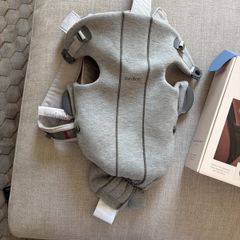 babybjorn carrier mini spotless condition