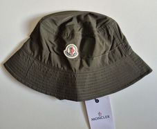 moncler hat