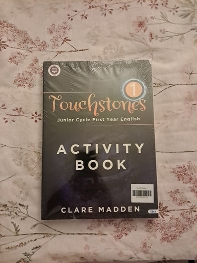 Touchstones 1 - Textbook and Activity Book Set - 1st Edition