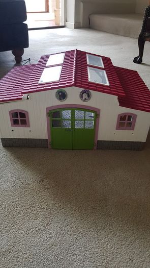 Schleich stables