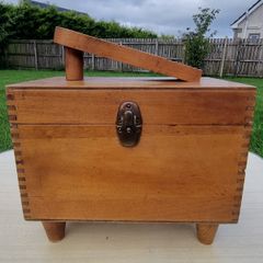 Vintage wooden shoe-cleaning box