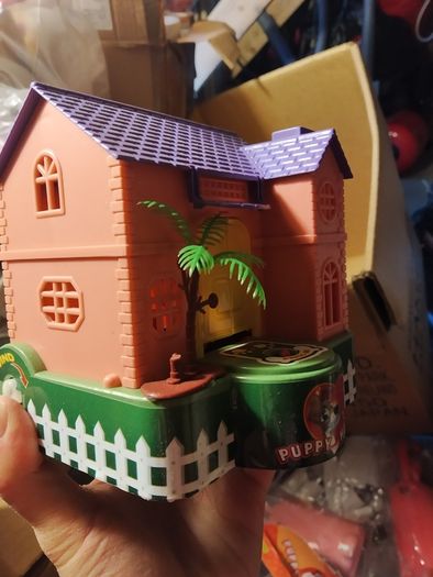 Toy house
