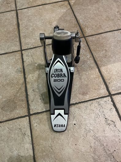 Iron Cobra Single pedal