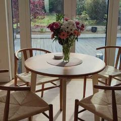 Wishbone Dining Chairs x4