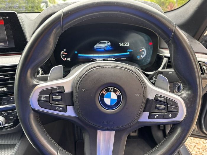BMW 5-Series 2018