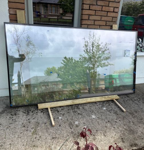 Sliding Door