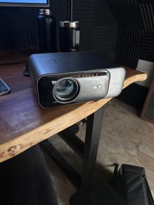 Yaber Pro V9 projector