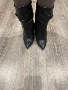 Black Boots