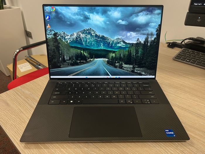 Dell Xps 15 9520