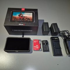 Atomos Ninja V with 1tb SSD and batteries