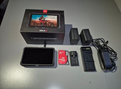 Atomos Ninja V with 1tb SSD and batteries