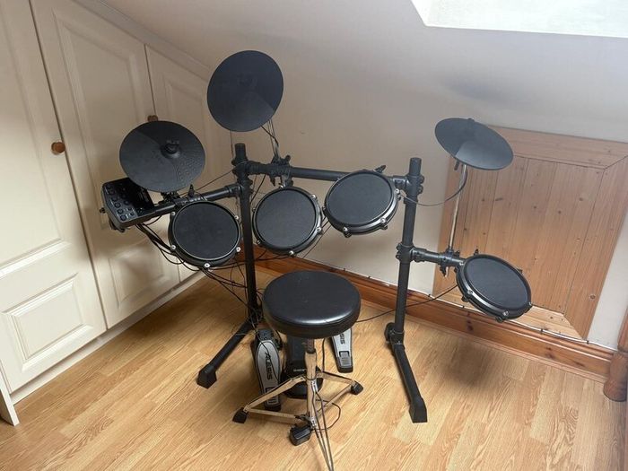 Electronic Drum Kit