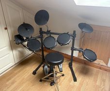 Electronic Drum Kit