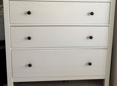 Chest of 3 Drawers