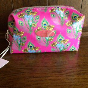 Their Nibs BNWTS Cosmetic Tolietries make up bag can post