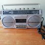 Vintage Radiocassette SHARP Image 2