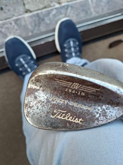 GOLF Titleist Vokey Design 54 degree Wedge perfect shaft perfect grip and a lot of life left in club head