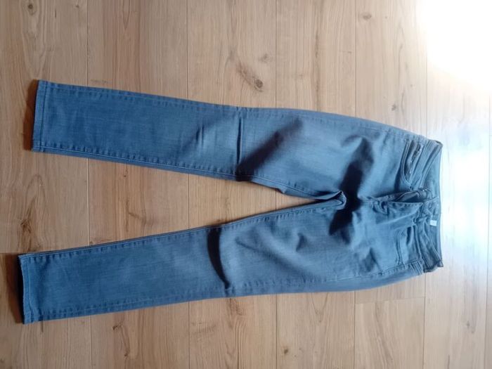 ladies jeans. MINT VELVET size 28 skinny jeans