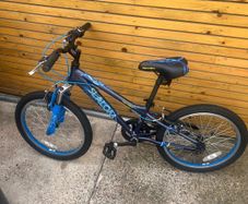 Apollo Slalom Junior Mountain Bike - 20" Wheel