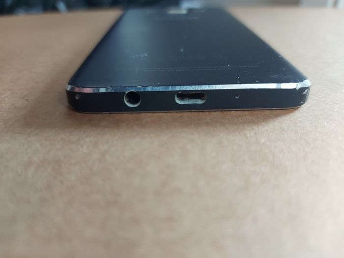 Samsung Galaxy A3, Model No SM-A300FU, 16GB in very good condition