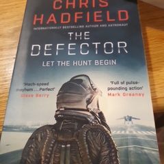 The Defector Chris Hadfield In Very Good Condition From Pet Smoke Free Home