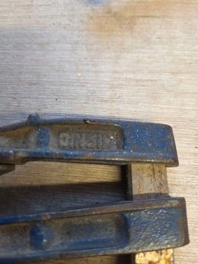 Metal F clamps