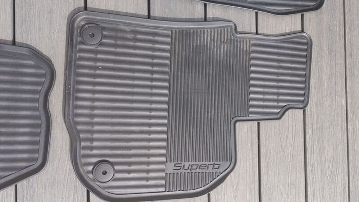 Rubber floor mats